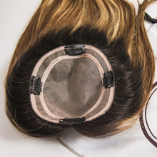 Cargar imagen en el visor de la galería, New listing in 2022-Natural Hair Topper

